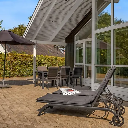 Skammel - 900m From The Sea By Interhome