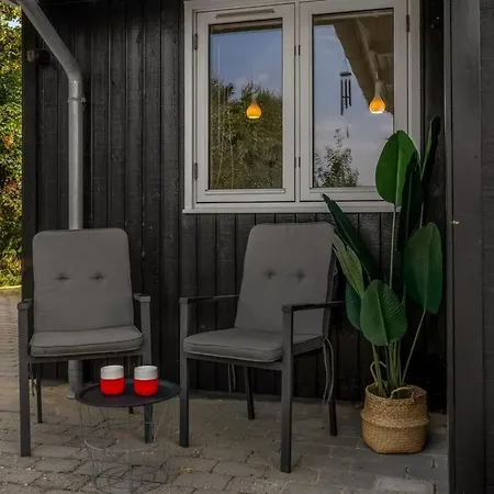 Skammel - 900m From The Sea By Interhome